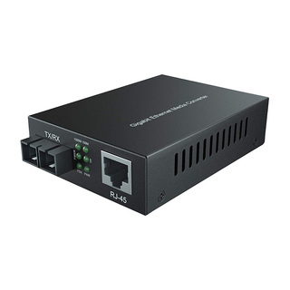 
D-Link 10/100/1000Base-T to 1000Base-LX SC Single-Mode Media Converter (20 km)